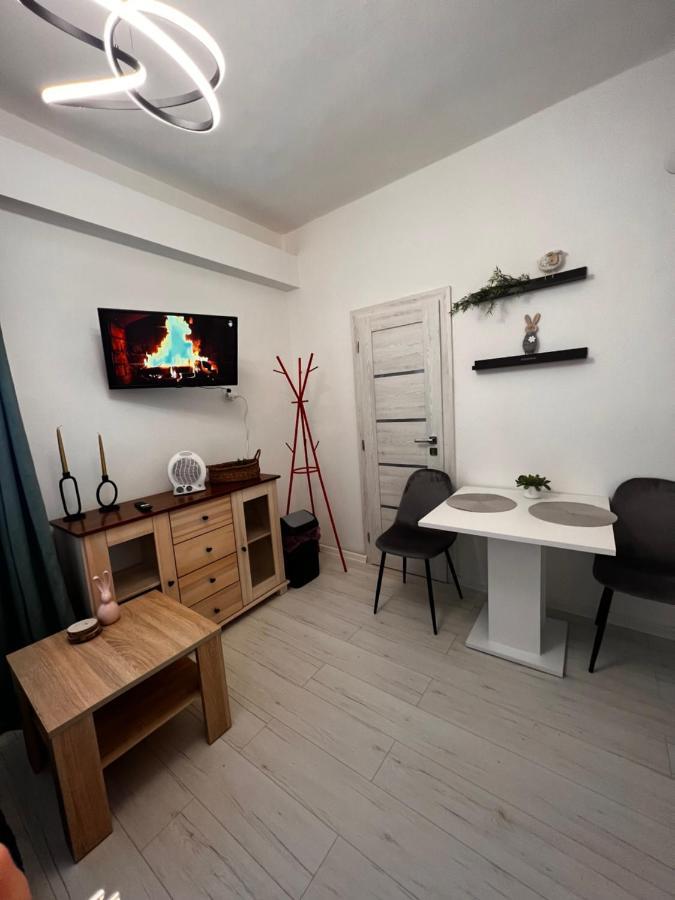 Apartmany V Centre - Vlastna Izba So Spolocnou Kuchynou A Kupelnou Moze Byt Zdielana 2 Inymi Izbami Martin Exteriör bild